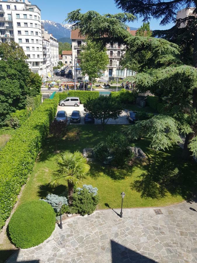 Francois 1Er Au Manoir Apartment เกรอน็อบล์ ภายนอก รูปภาพ